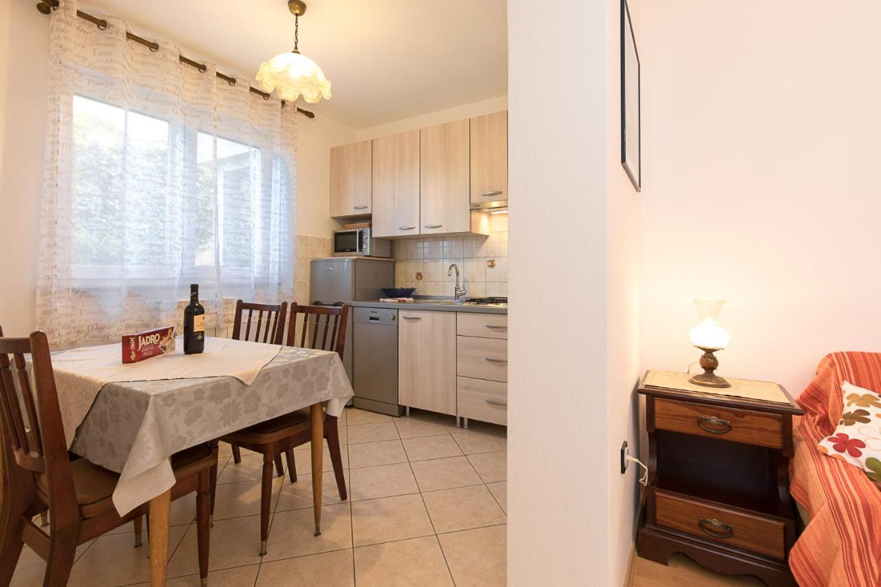 Apartment Stefano Vrh  Экстерьер фото